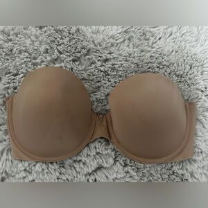 Victoria's Secret Illusions Smooth Uplift Nude Strapless Bra